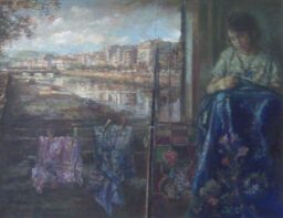 Niña en balcón
