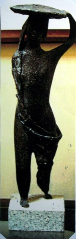 Muller con cesto